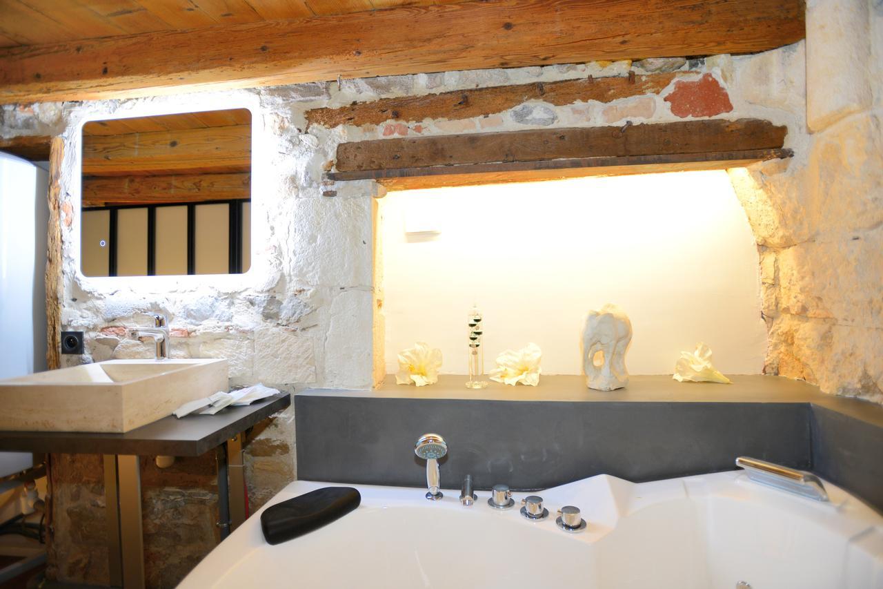 Le Clos De Sainte Croix Лион Экстерьер фото